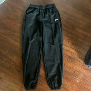 Alo Sweatpants
